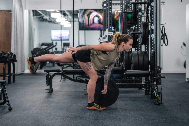 Single Leg RDL Benefits: Unlocking Strength, Balance, and Functional Fitness Single leg rdl benefits